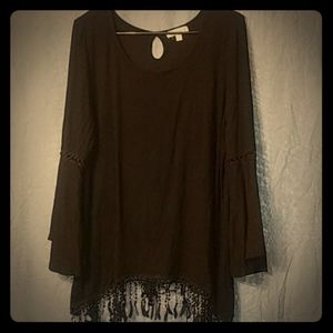 Black, bell sleeve top
